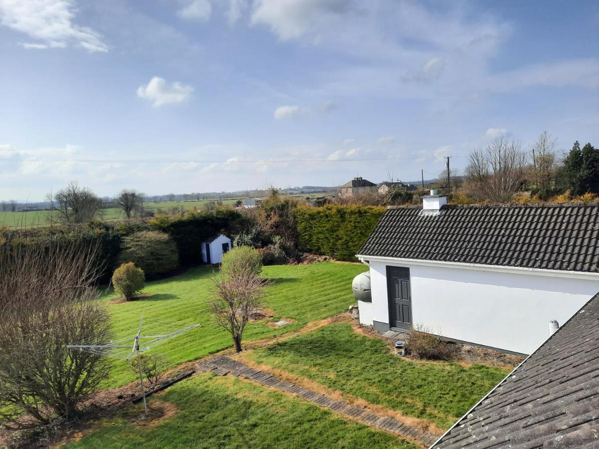 4 Bedroom, 15 Min To Limerick City Quiet Retreat. Екстериор снимка